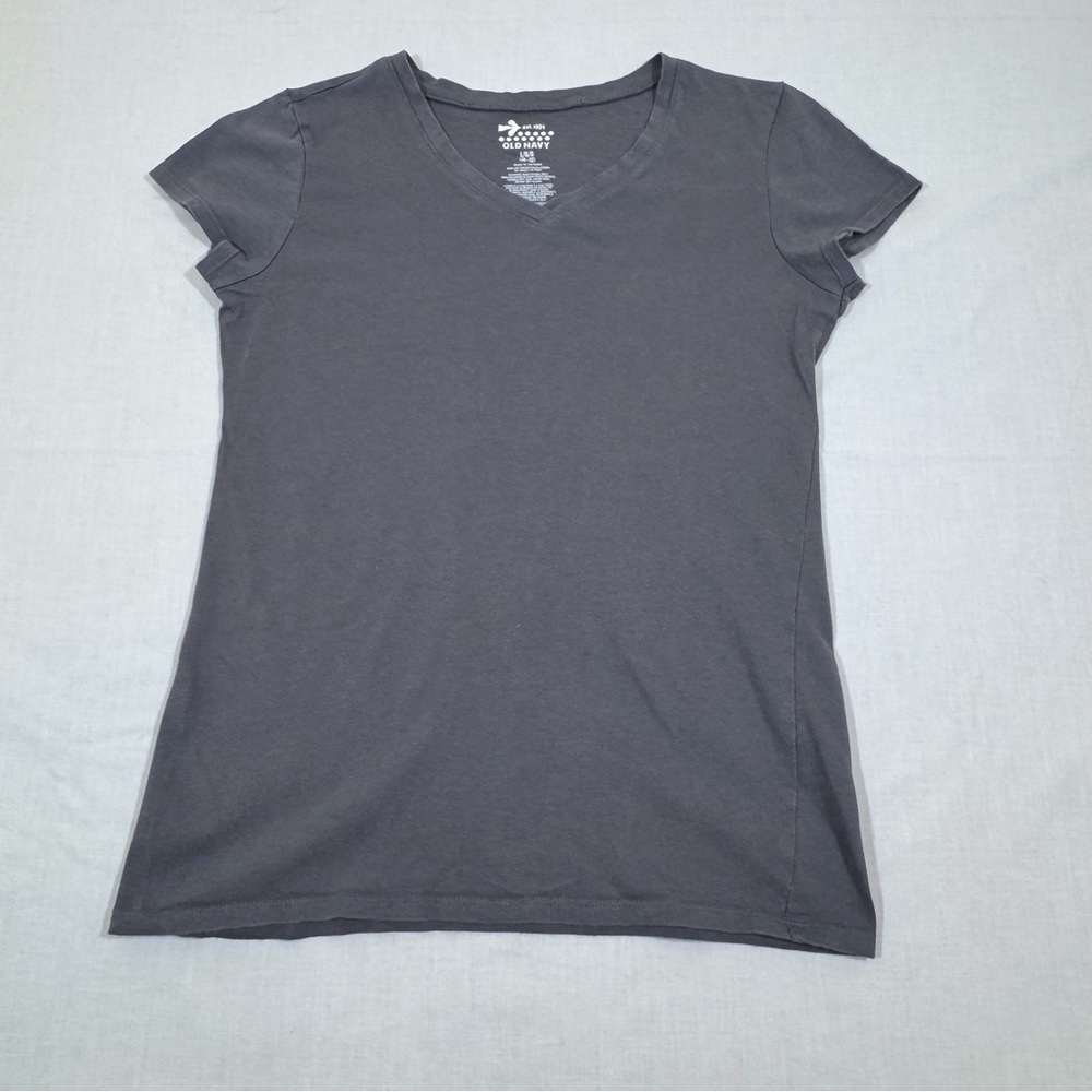 Old Navy Charcoal V-Neck Short Sleeve Tee